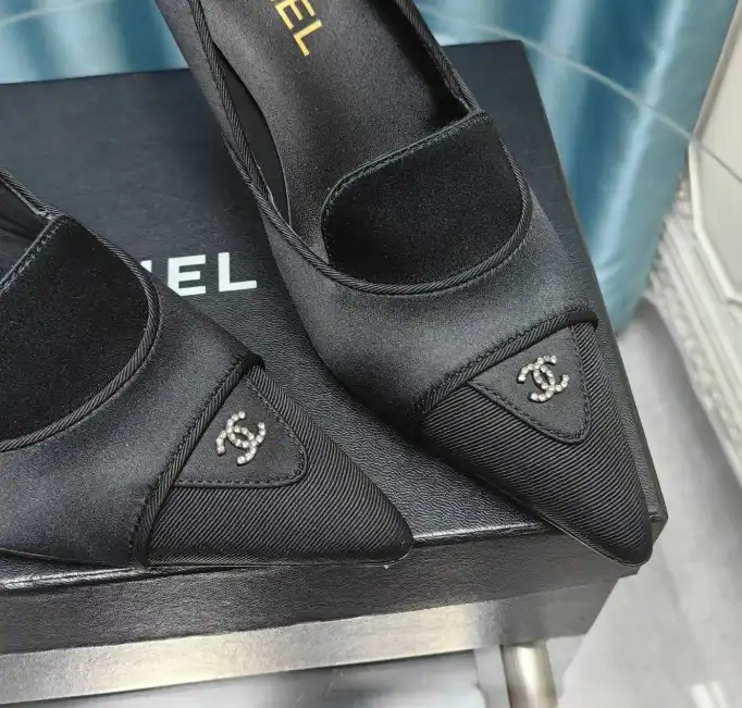 hype Chanel High Heels