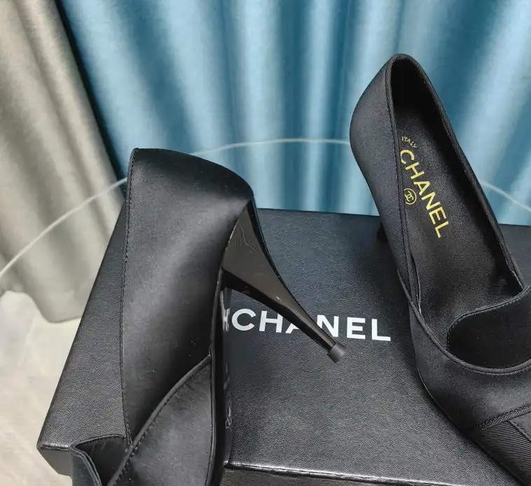 hype Chanel High Heels