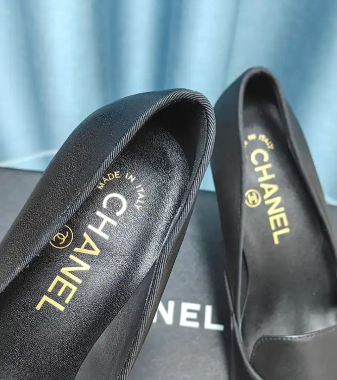 hype Chanel High Heels