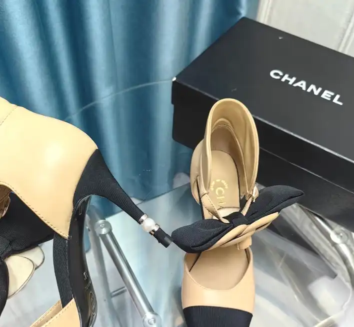 hype Chanel High Heels