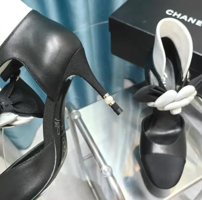 hype Chanel High Heels