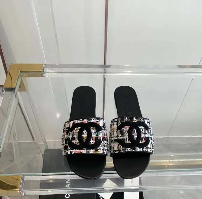 hype Chanel Slippers