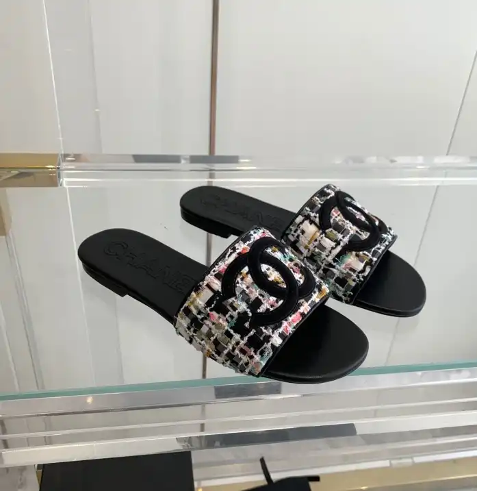 hype Chanel Slippers