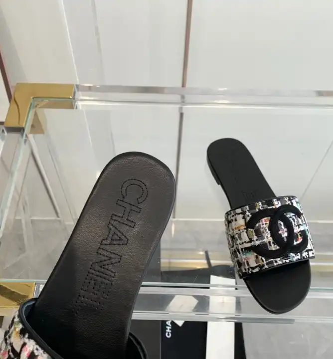 hype Chanel Slippers