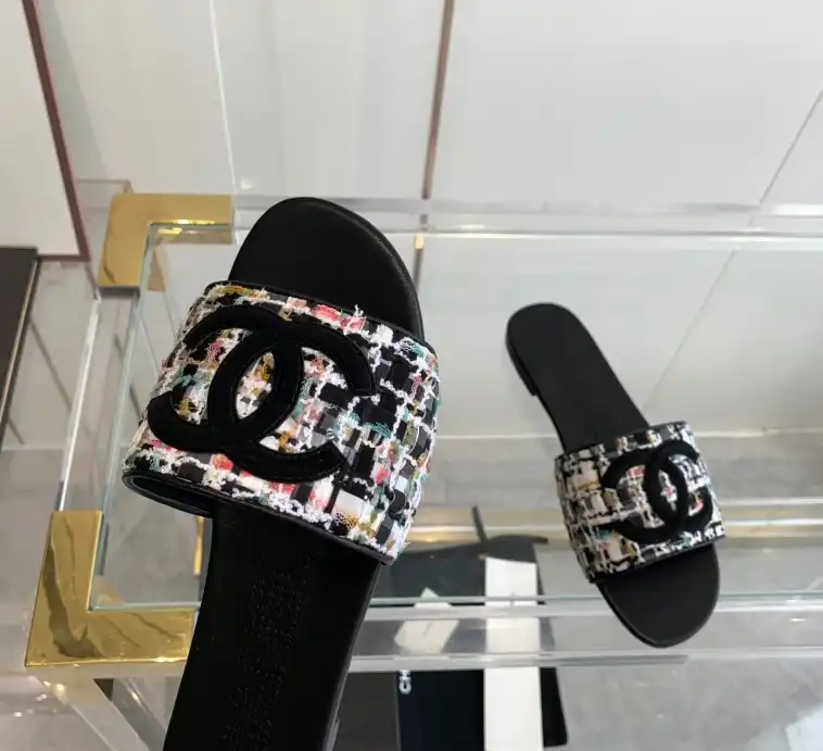 hype Chanel Slippers