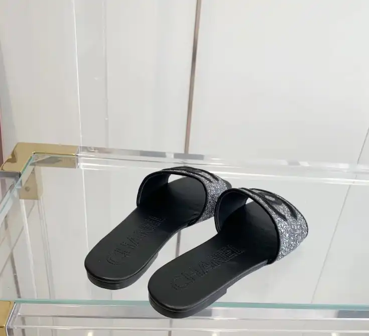 hype Chanel Slippers