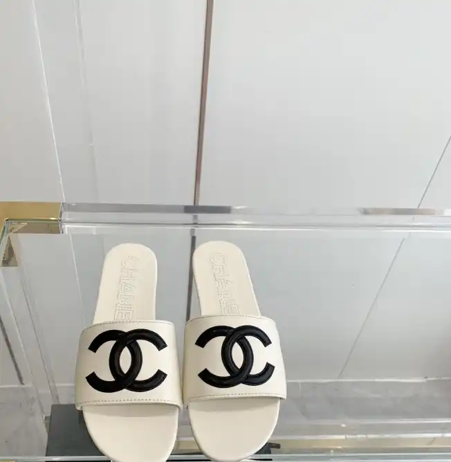 hype Chanel Slippers