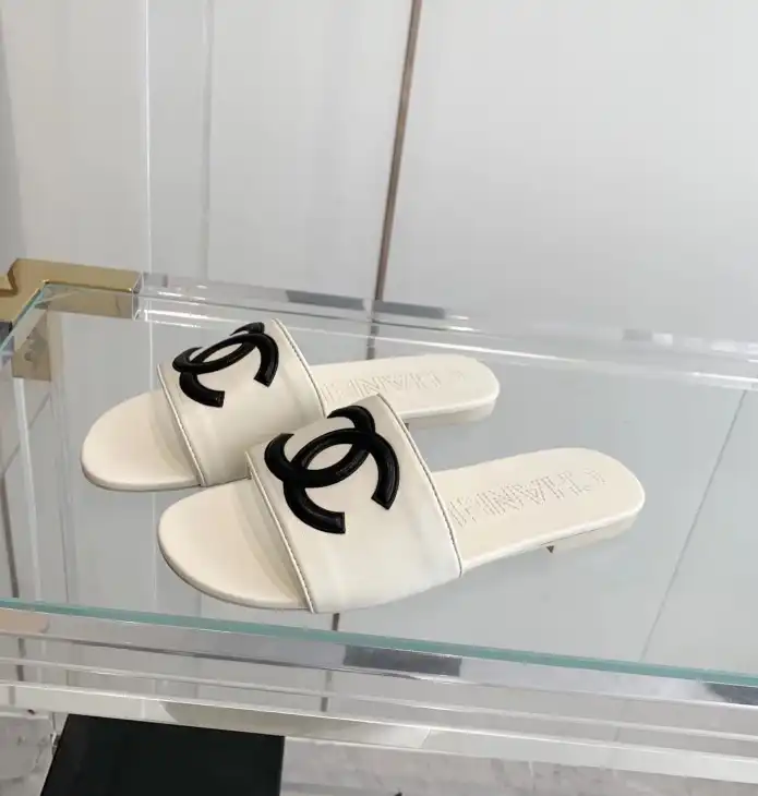 hype Chanel Slippers