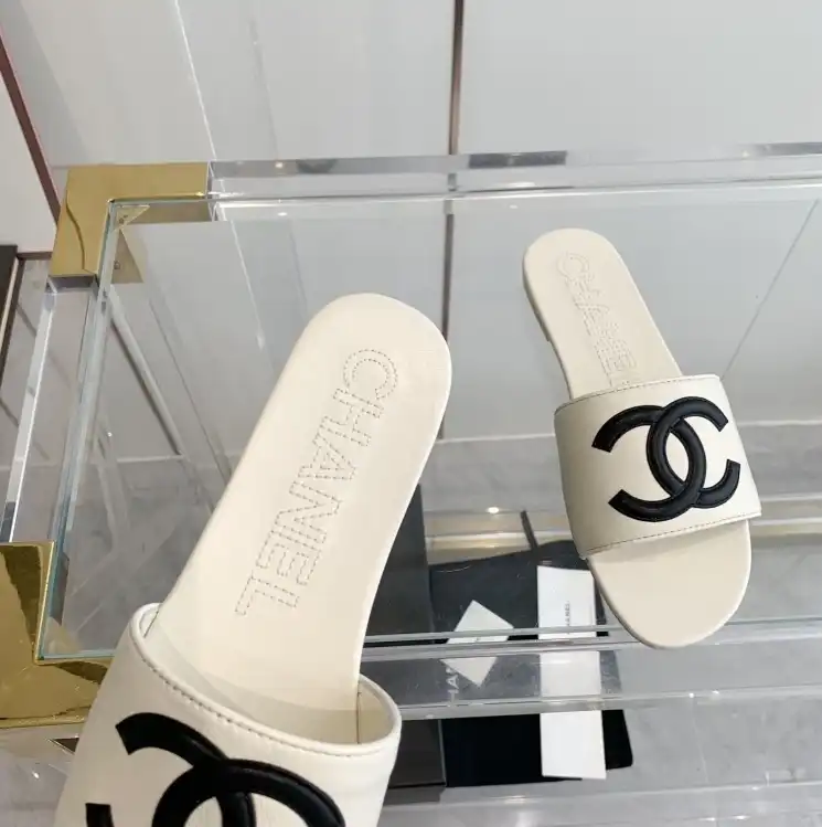 hype Chanel Slippers