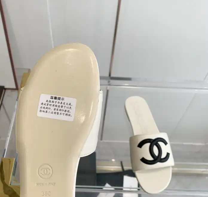 hype Chanel Slippers