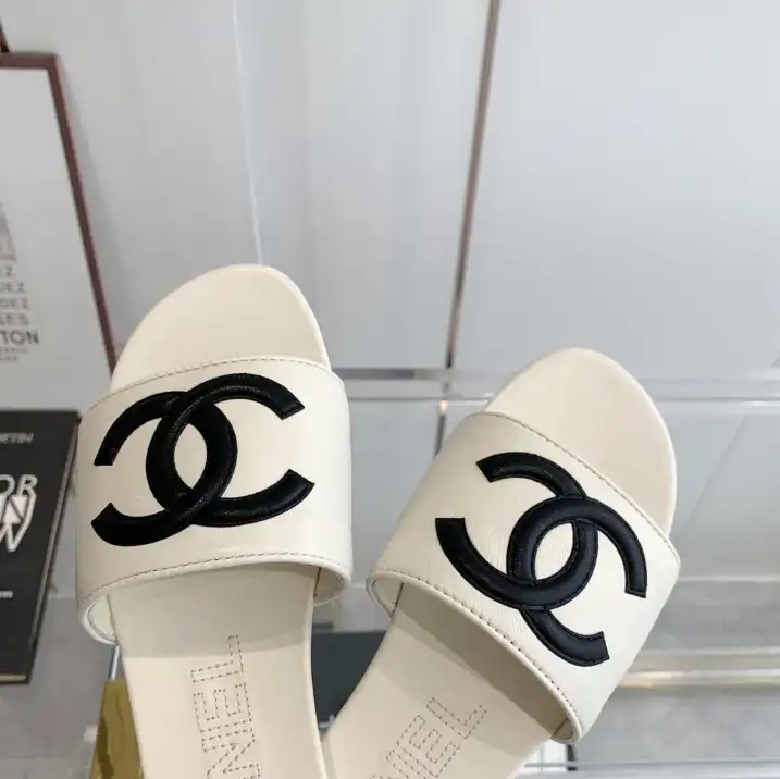 hype Chanel Slippers