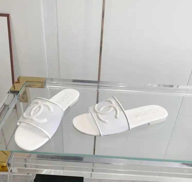 hype Chanel Slippers