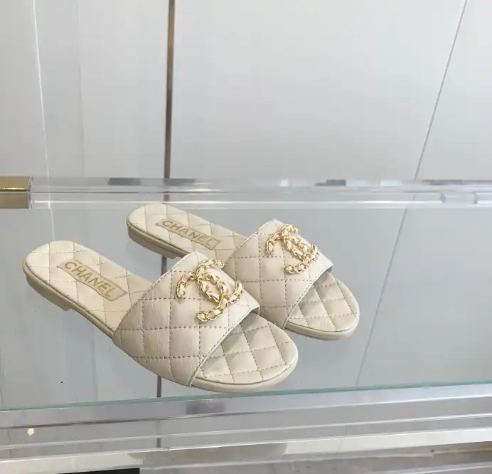 hype Chanel Slippers