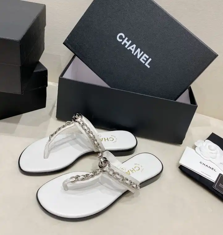 hype Chanel Slippers