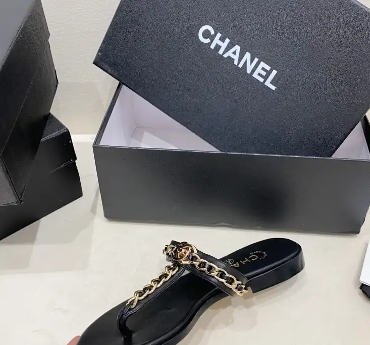 hype Chanel Slippers