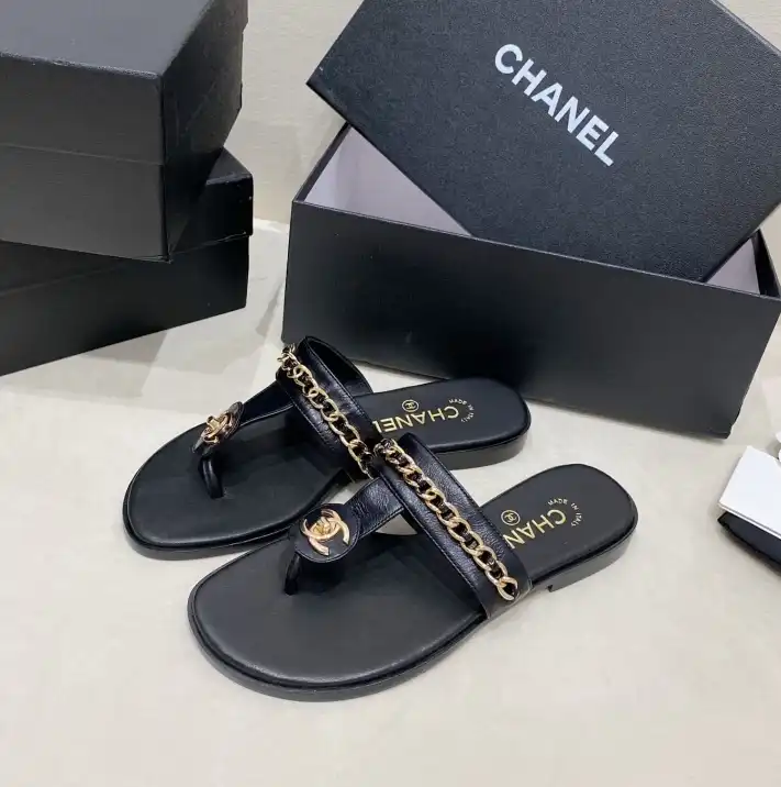 hype Chanel Slippers