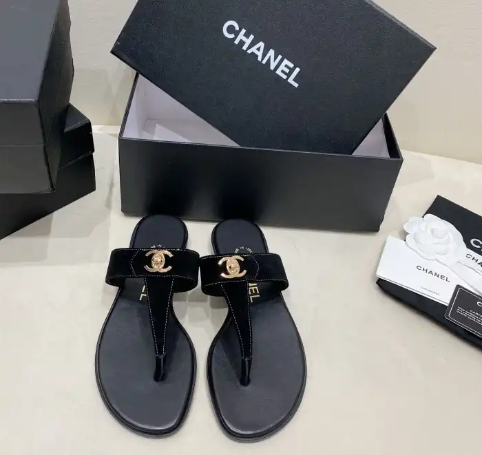 hype Chanel Slippers