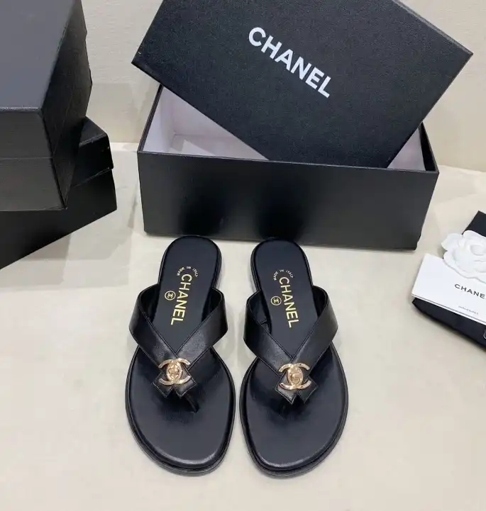 hype Chanel Slippers