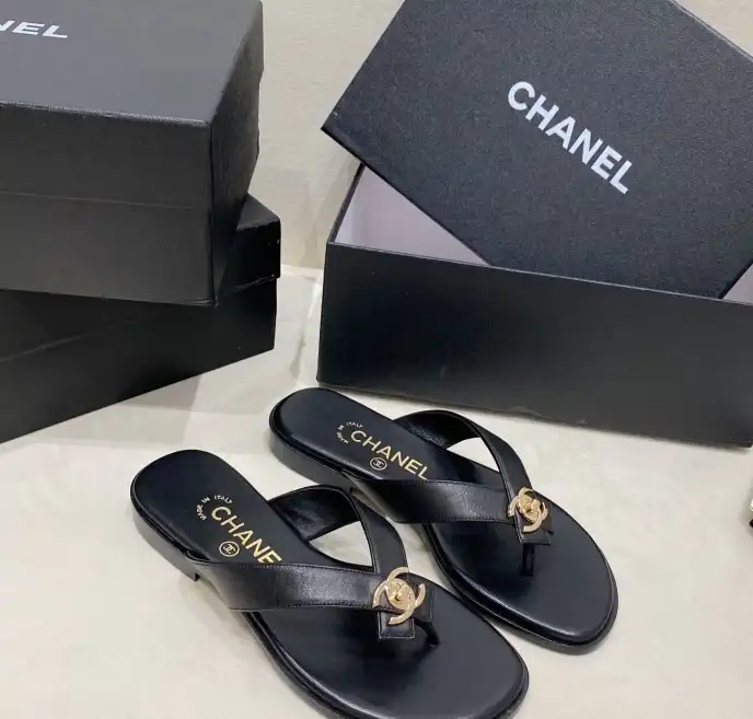 hype Chanel Slippers