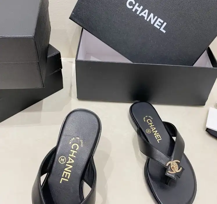 hype Chanel Slippers