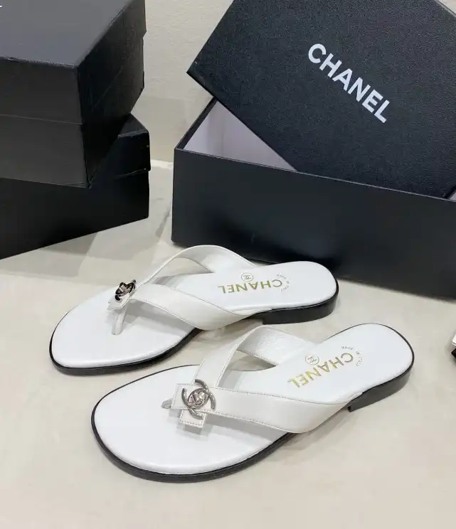 hype Chanel Slippers