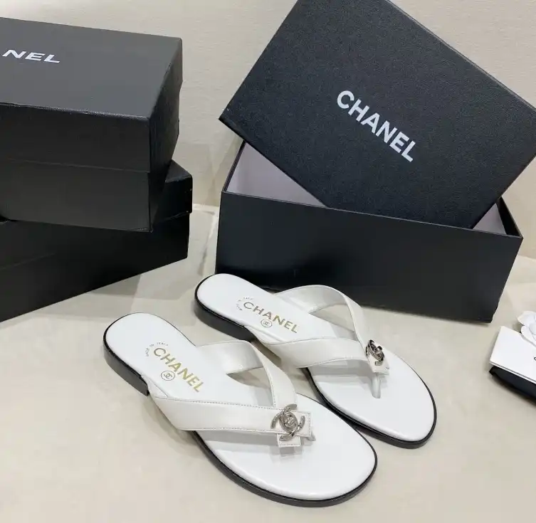 hype Chanel Slippers