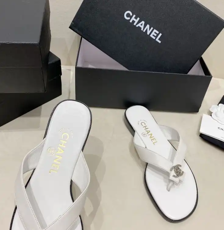 hype Chanel Slippers