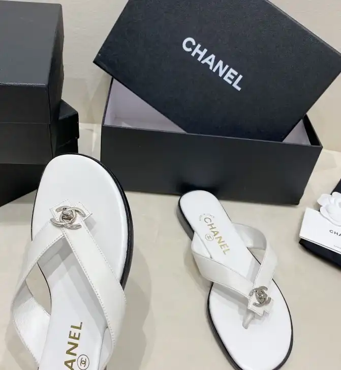 hype Chanel Slippers