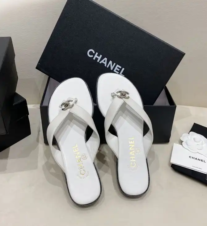 hype Chanel Slippers