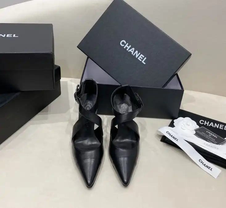 hype Chanel High Heels