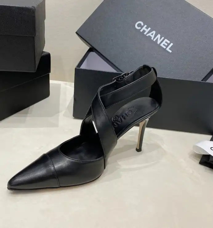 hype Chanel High Heels