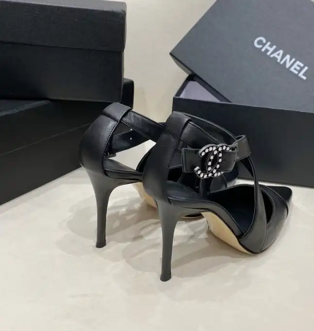 hype Chanel High Heels