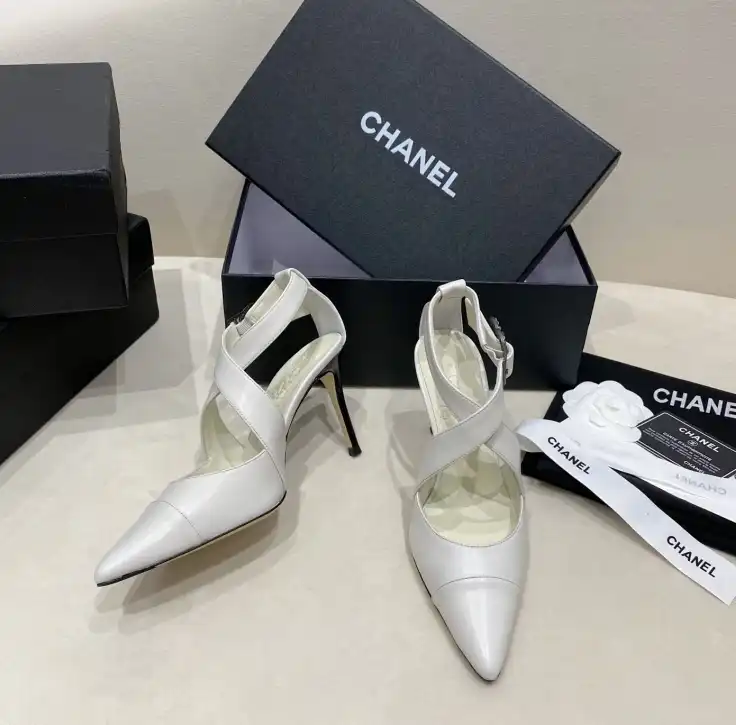 hype Chanel High Heels