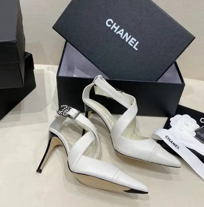 hype Chanel High Heels