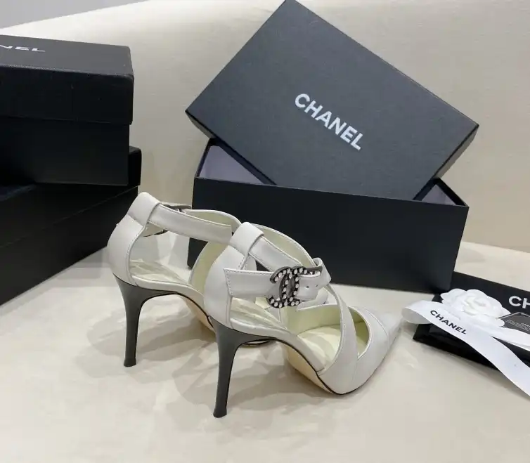 hype Chanel High Heels