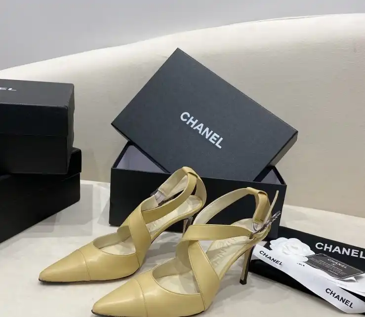 hype Chanel High Heels