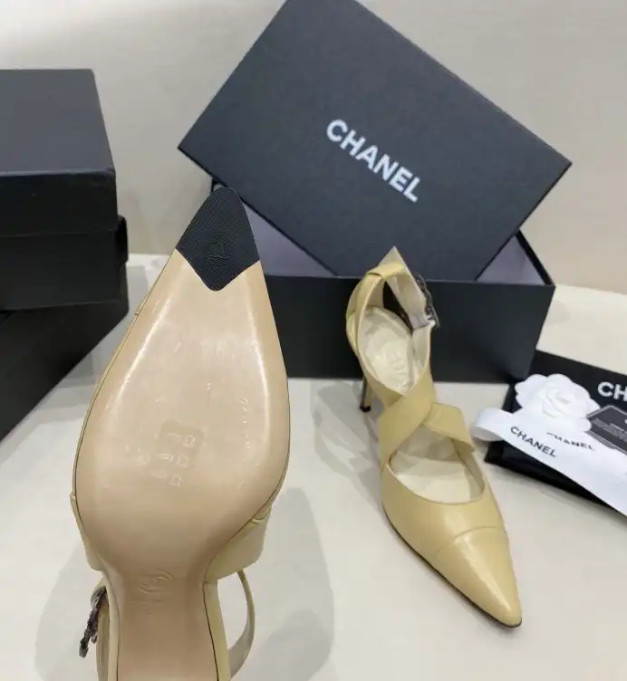 hype Chanel High Heels