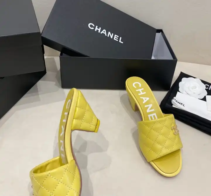 hype Chanel Slippers