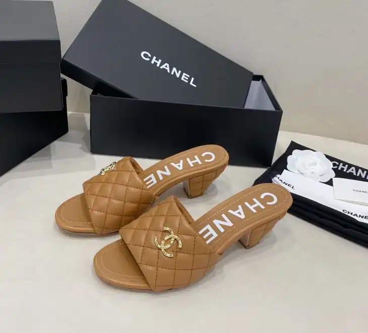 hype Chanel Slippers