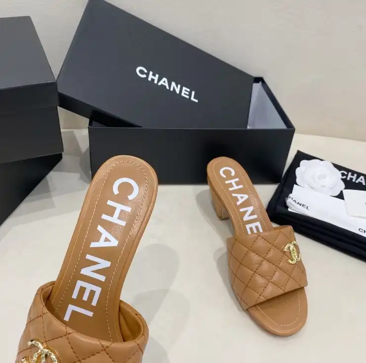 hype Chanel Slippers