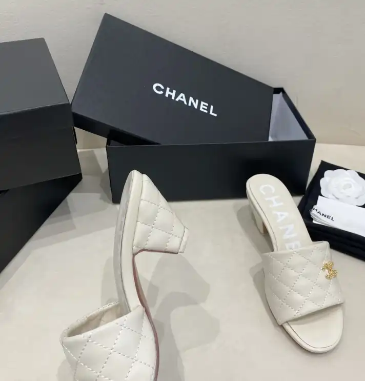 hype Chanel Slippers