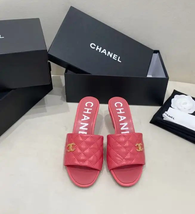 hype Chanel Slippers