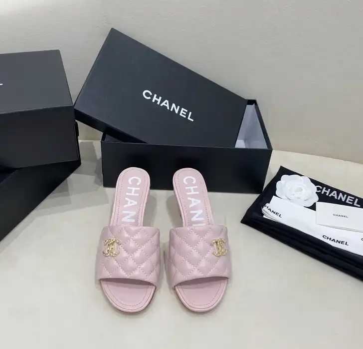 hype Chanel Slippers