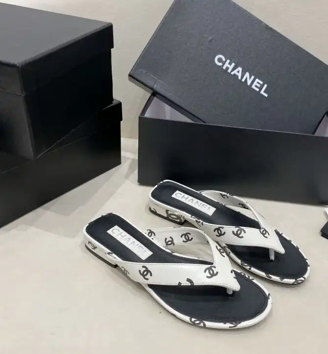 hype Chanel Slippers