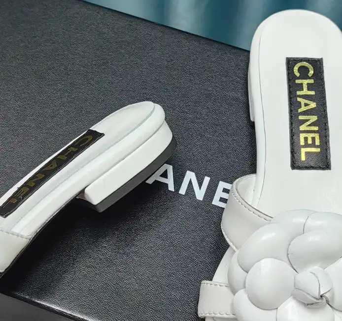 hype Chanel Slippers