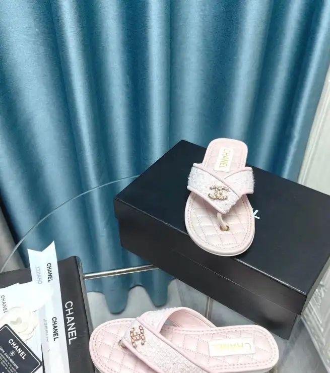 hype Chanel Slippers