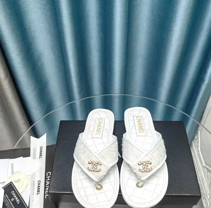 hype Chanel Slippers