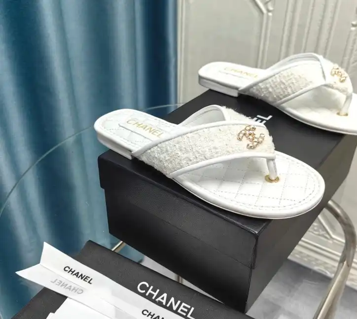 hype Chanel Slippers