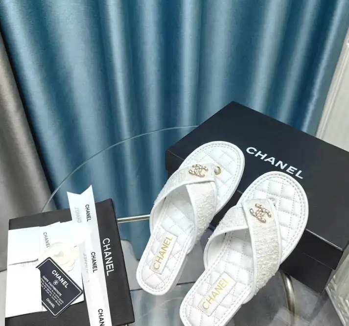 hype Chanel Slippers