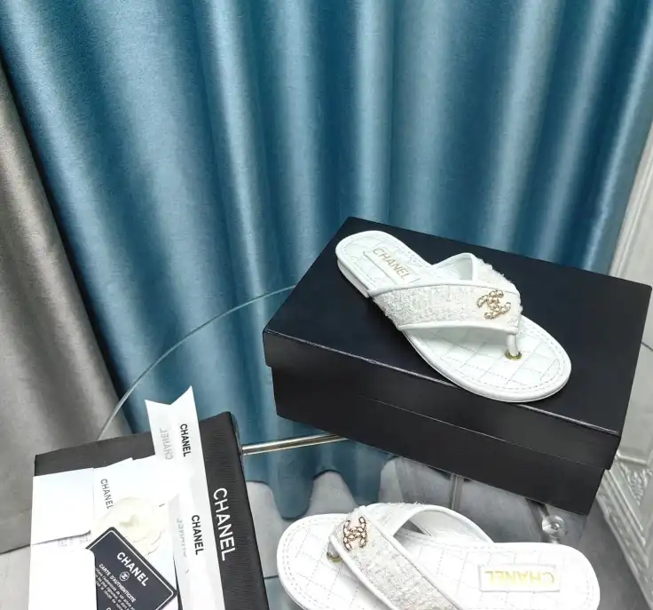 hype Chanel Slippers